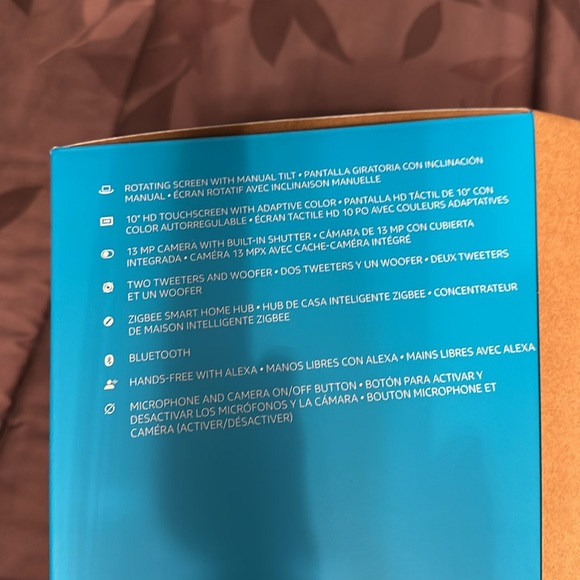 Echo White Tablet Large Screen - Picture 3 of 5